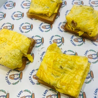 EGG & CHEESE SAND